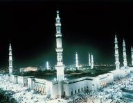The Prophet's Mosque in Madinah Click to view high resolution version